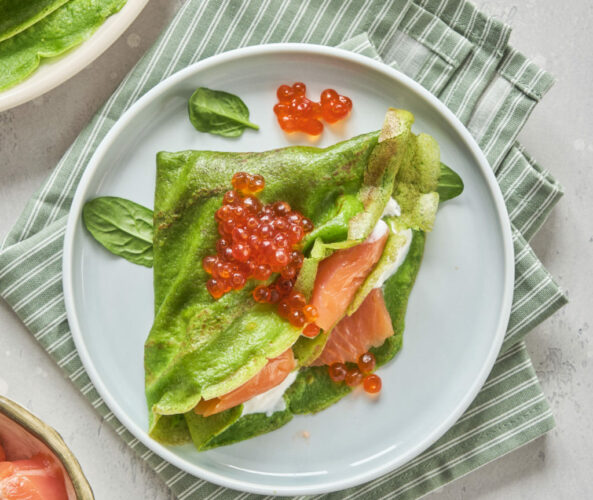 Green,Spinach,Crepes,With,Smoked,Salmon,,Red,Caviar,And,Yogurt Green,Spinach,Crepes,With,Smoked,Salmon,,Red,Caviar,And,Yogurt